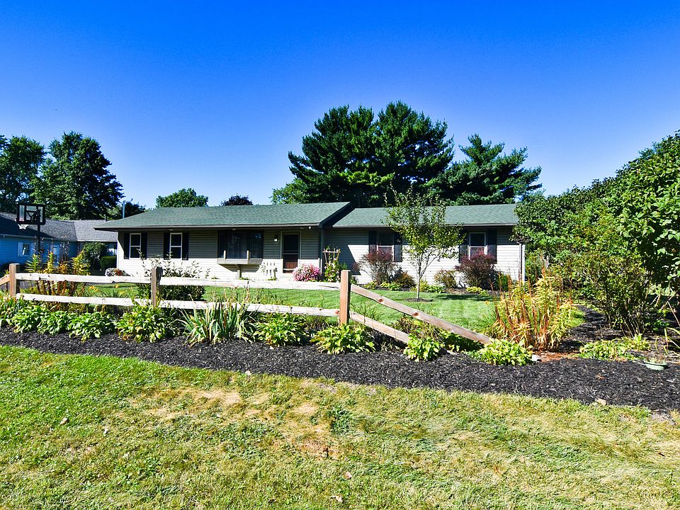 1st image of 3425 Gold Finch Dr