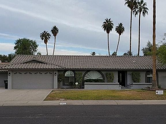 2nd image of 432 E Tierra Buena Ln