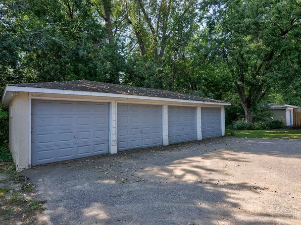 Oria Lakeview Apartments