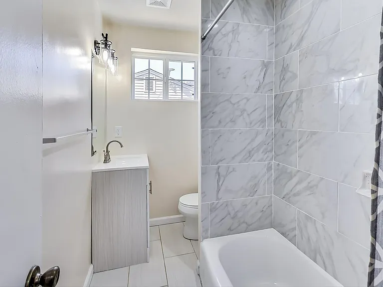 4617 Creek Shore Dr — Photo 21