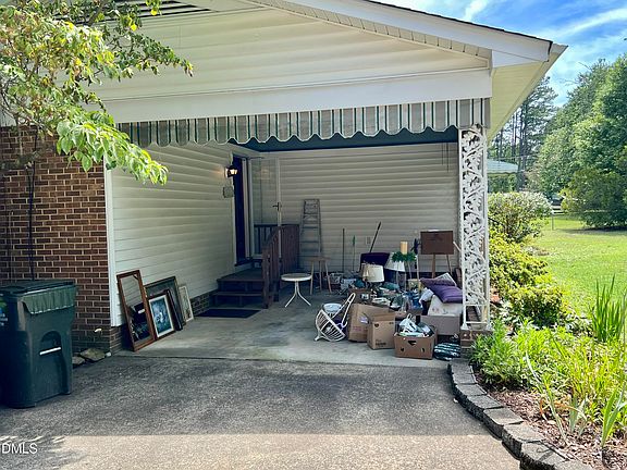 4th image of 3712 Rivermont Rd