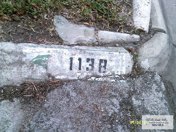 3rd image of 1138 Greenway St