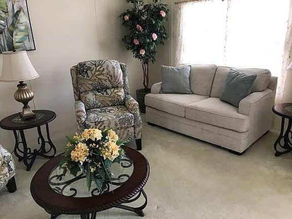 4th image of 6432 Wakefield Ln