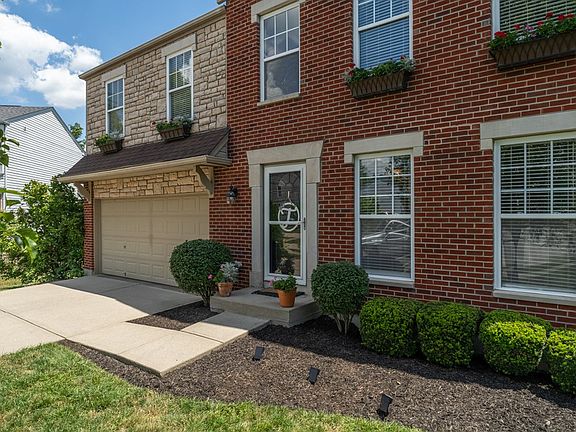 3rd image of 2939 Faubush Ct