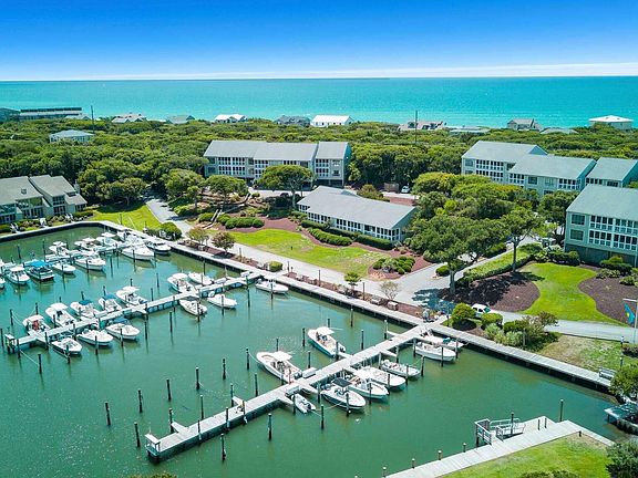 3rd image of 590 Marina Dr #D-22