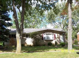 133 Nichols Dr, Saline, MI 48176