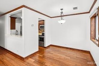 4th image of 907 Curtiss St APT 101