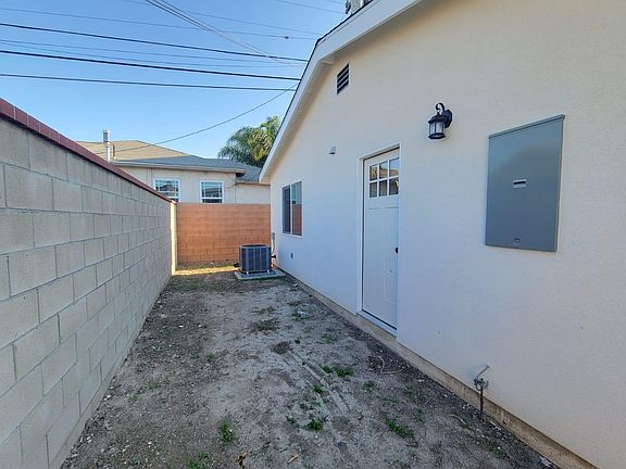 3rd image of 4940 W 118th Pl #B