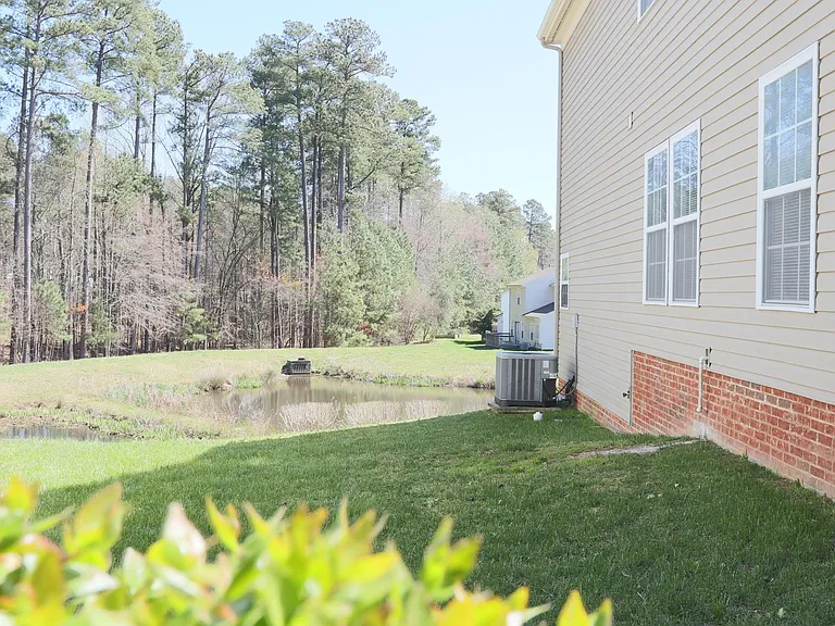 1316 Pebble Creek Xing — Photo 47