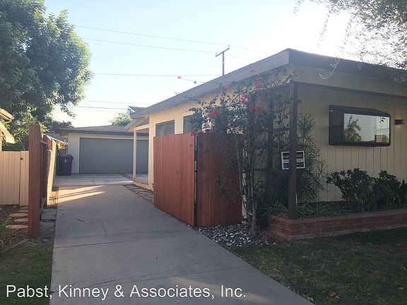 2nd image of 6020 E Los Santos Dr