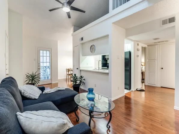 7525 Holly Hill Dr APT 26, Dallas, TX 75231