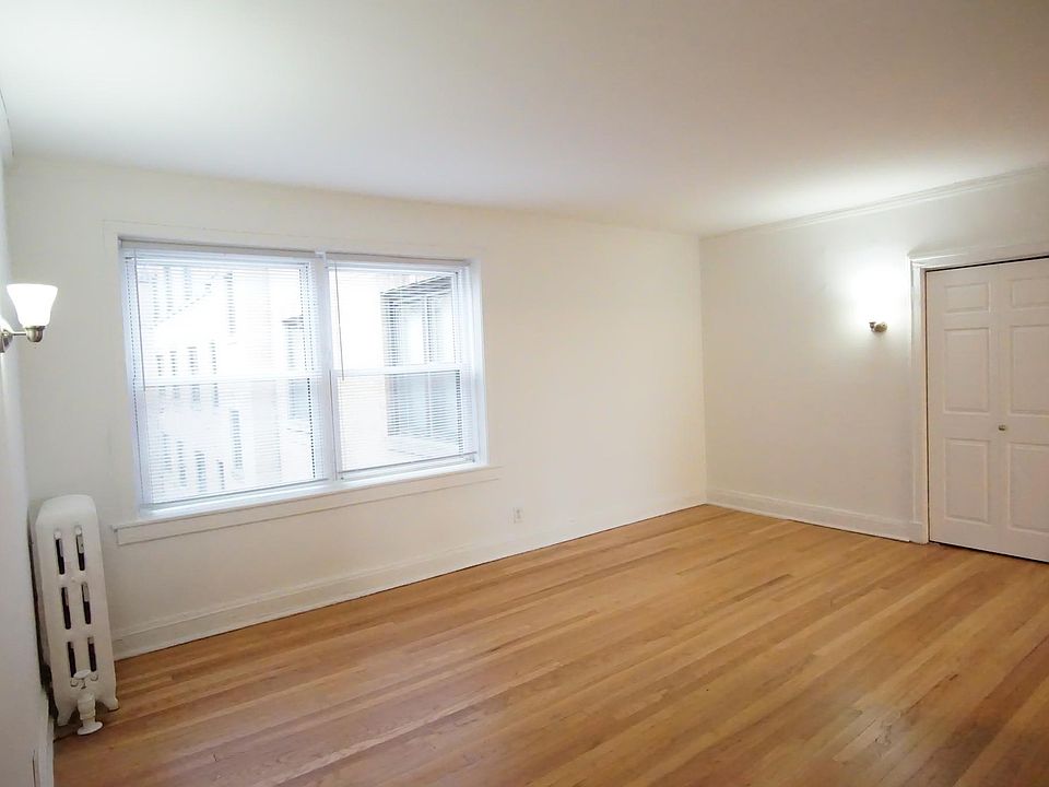 1st image of 3744 N Pine Grove Ave
