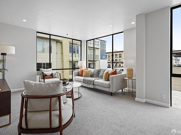 4th image of 1000 Franklin St APT 401