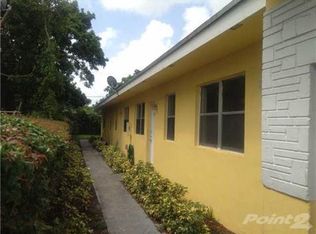 330 NW 35th St, Miami, FL 33127