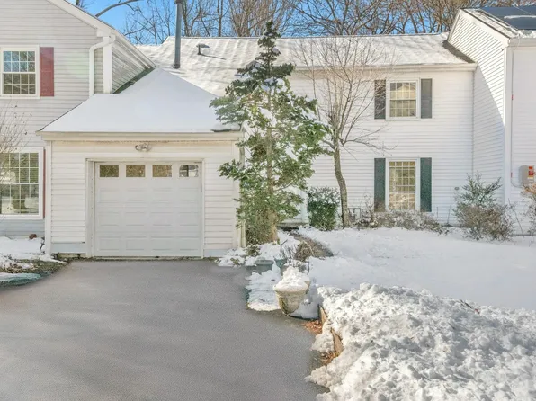 8 Jackson Road, Briarcliff Manor, NY 10510