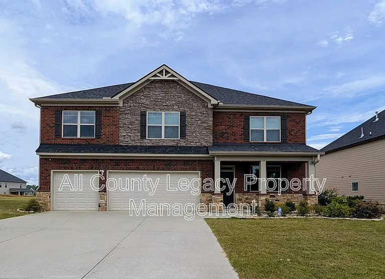 928 Blue Juniper Cir — Photo 1