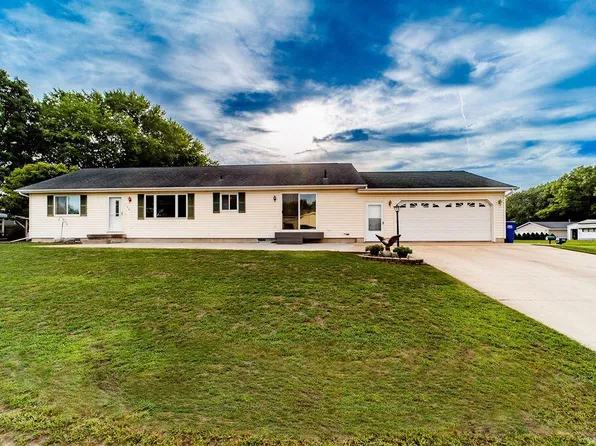 704 Cardinal AVENUE, Rockland, WI 54653