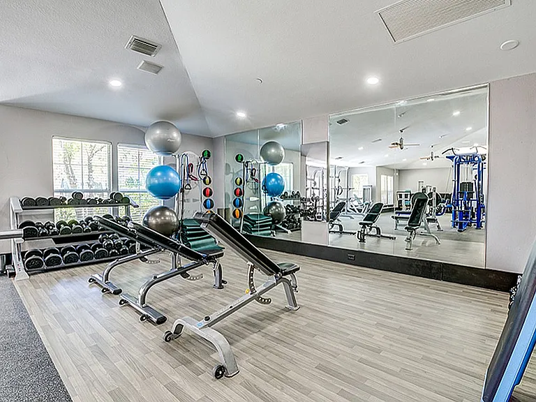 Cabana Beach Gainesville-Off Campus Apartments Near UF-24 Hour Fitness Center