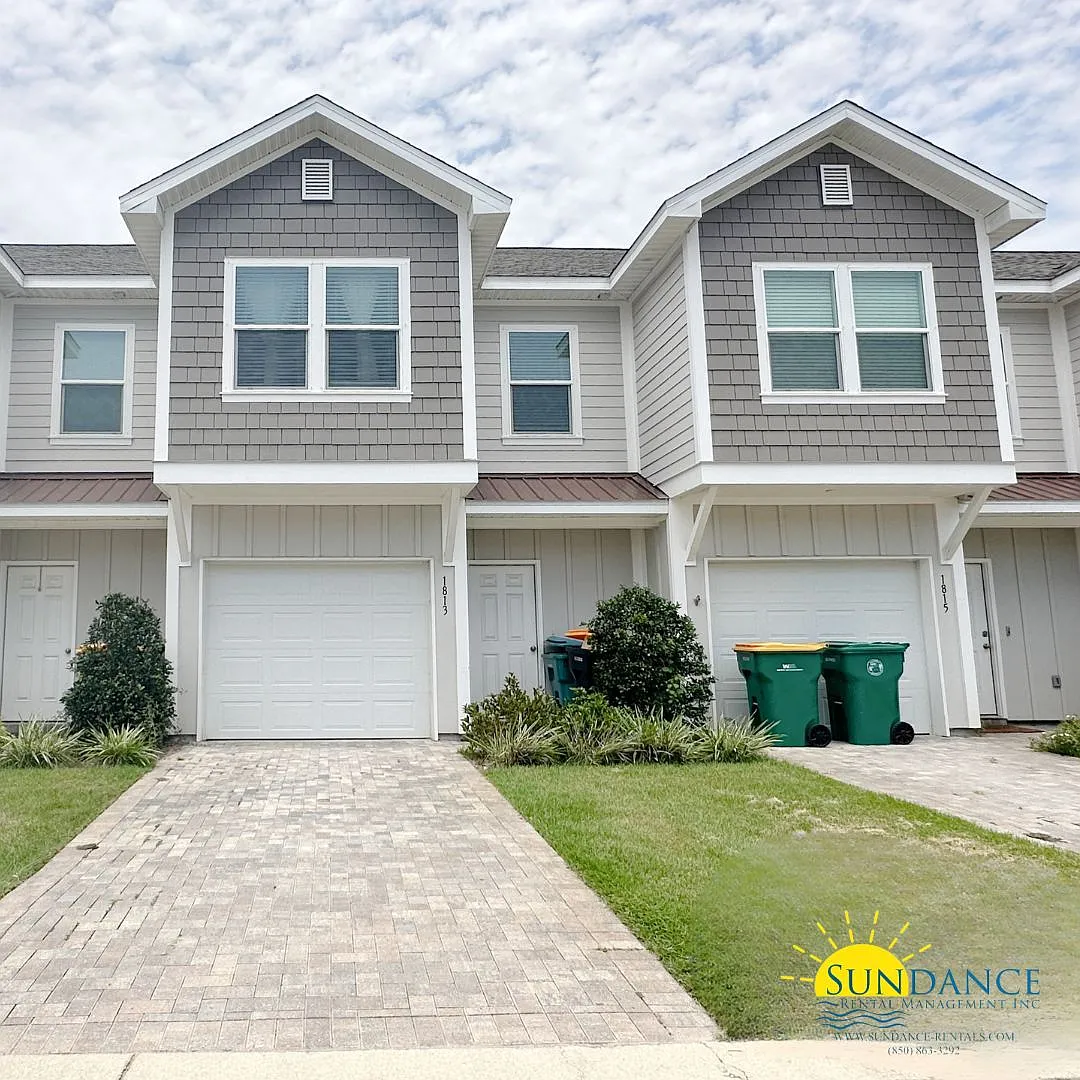 Custom Fort Walton Beach Townhouse in Gated Community! — Photo 1