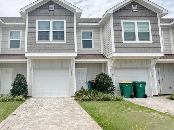 1813 Stable Ln, Fort Walton Beach, FL 32547