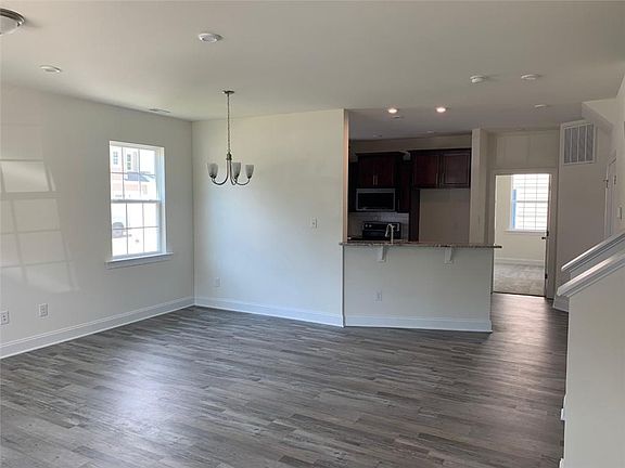 4th image of 6197 Bowline Ln