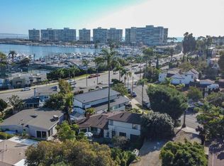 1533 10th St, Coronado, CA 92118