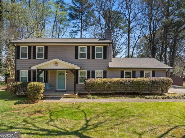 3935 Green Forest Ln SE, Smyrna, GA 30082