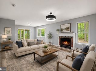1309 Lakeview Pkwy, Locust Grove, VA 22508