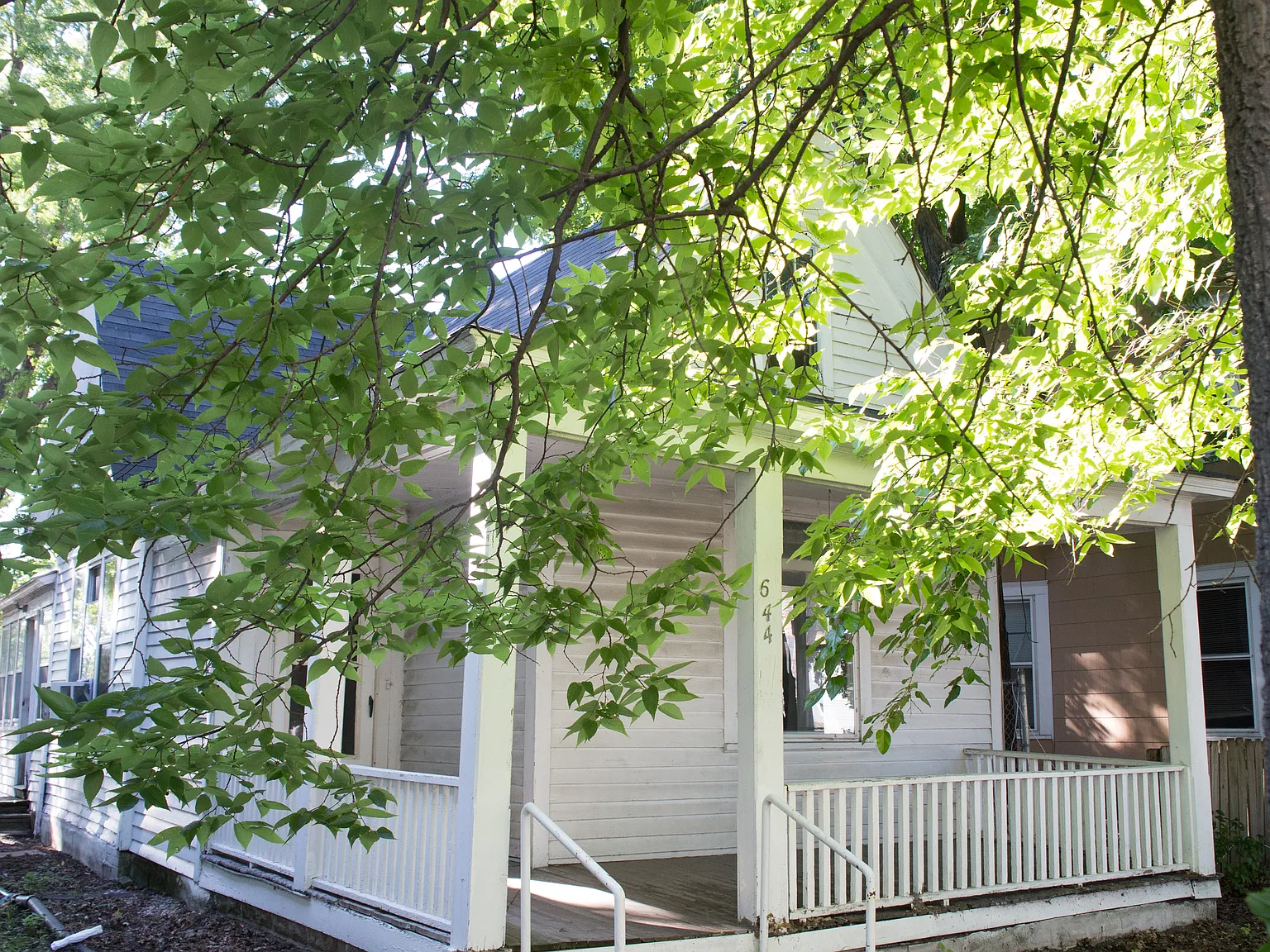 3 bed, $1,650 — Photo 1