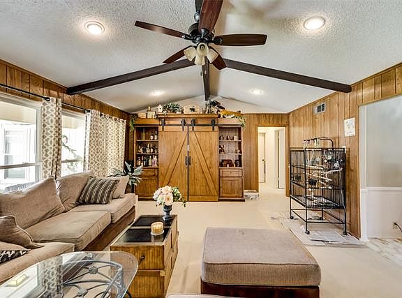 4th image of 1908 Hanover Dr