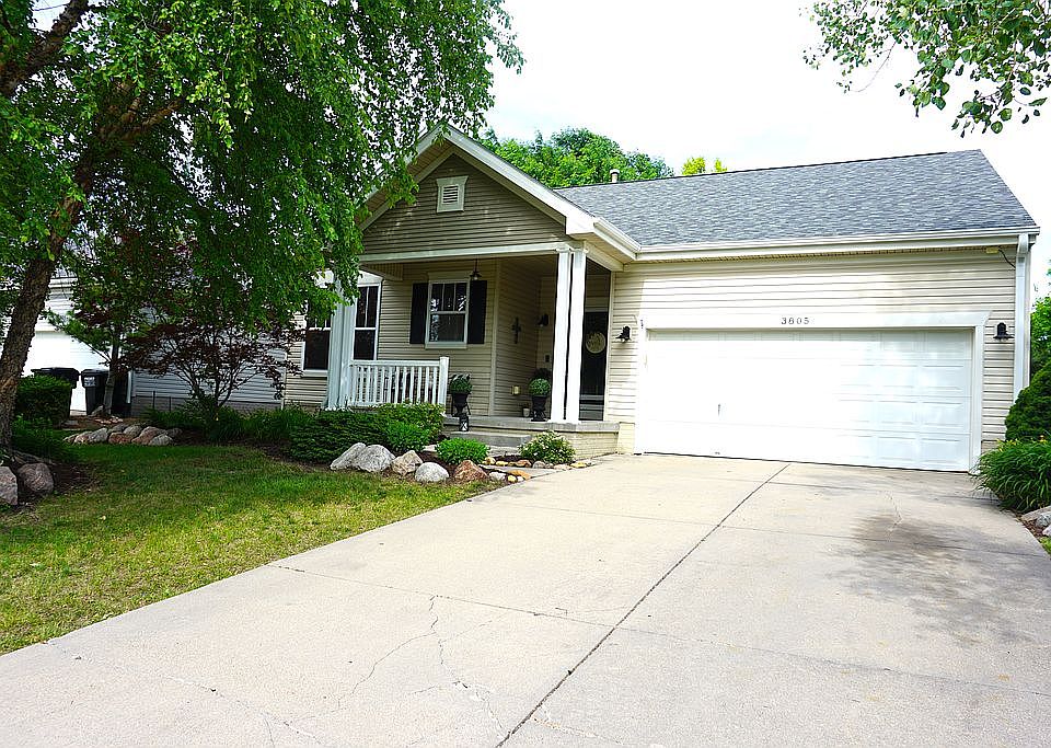 1st image of 3805 S 191st St