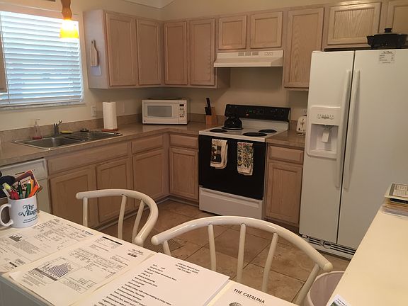 5th image of 1016 San Antonio Ln