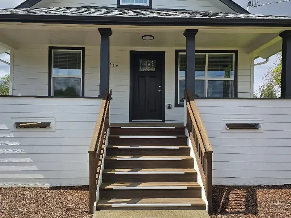 449 SW Elmwood Ave, McMinnville, OR 97128