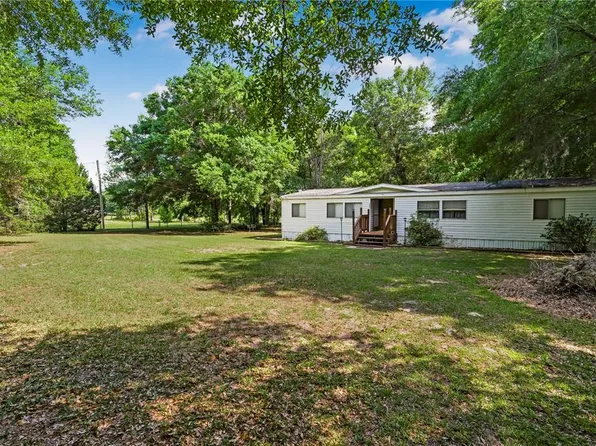 2630 NE 135th St, Anthony, FL 32617