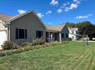 27 Lawrence St, Morgantown, WV 26508