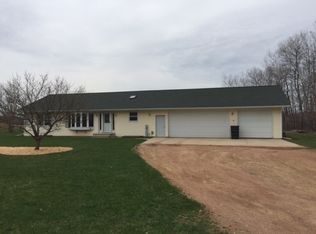 1823 County Road Q, Hatley, WI 54440