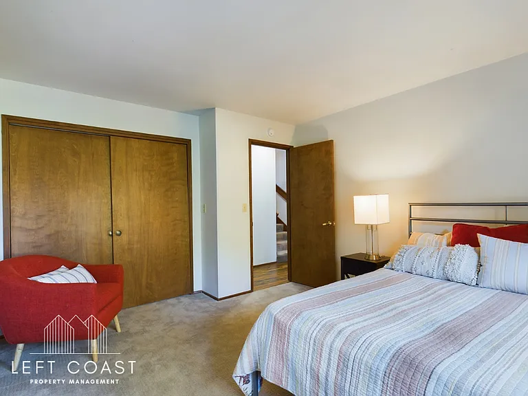132 Salishan Dr — Photo 75