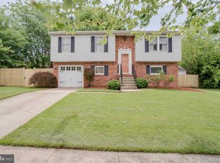 1701 Remington Dr, Crofton, MD 21114