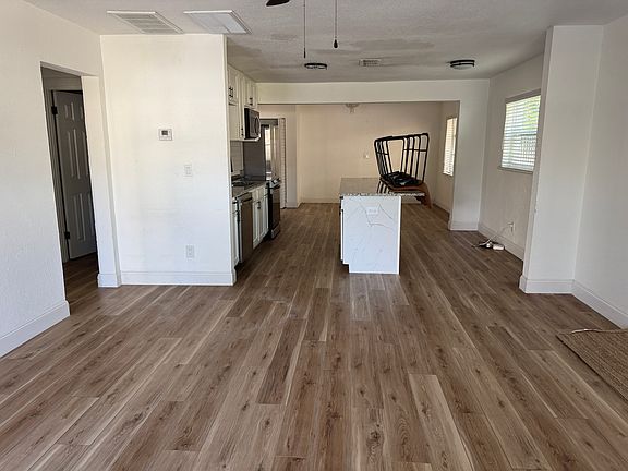 2nd image of 3700 14th St N