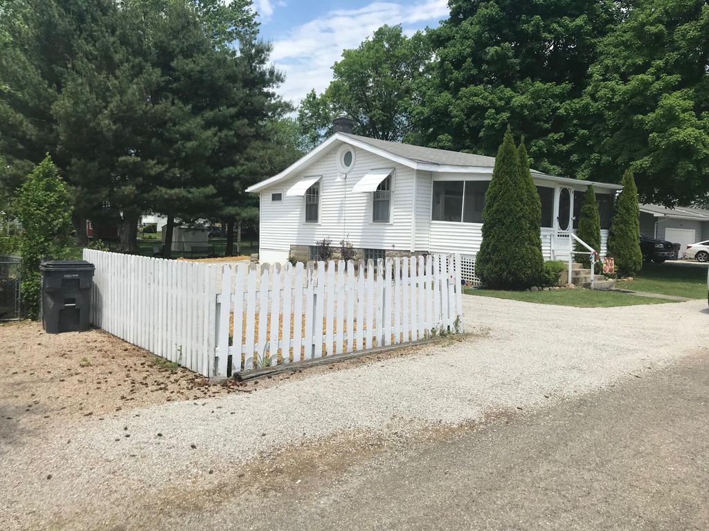 Real estate listing image