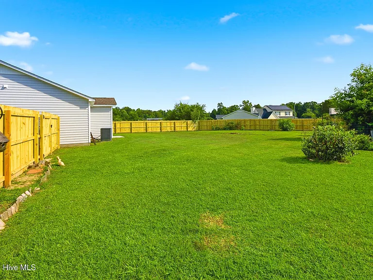 133 Wigeon Rd — Photo 34
