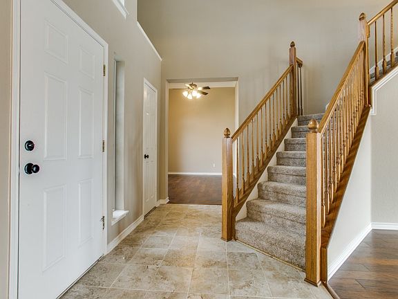 3rd image of 1437 Kingsley Dr