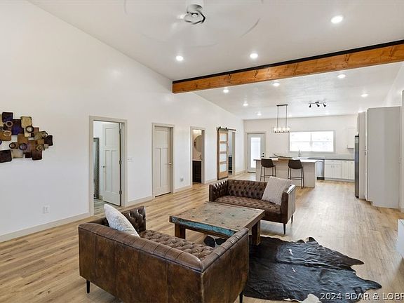 4th image of 17766 Woodland View Dr