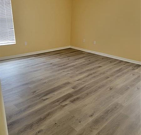 4th image of 8748 Hampden Dr