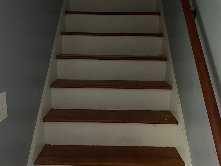 844 Exeter Rd — Photo 9