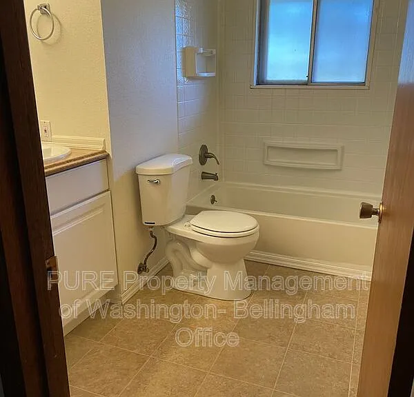 2502 E Sunset Dr — Photo 6