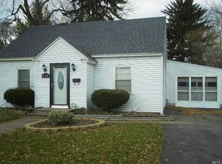 302 Bailey Rd, North Syracuse, NY 13212