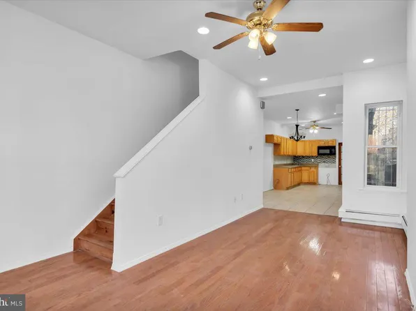3523 N 17th St, Philadelphia, PA 19140