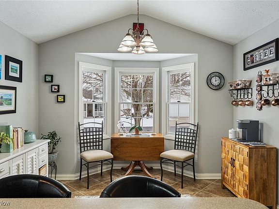 5th image of 1496 Golden Ln