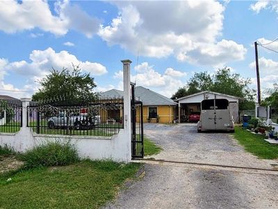3806 E Loma Dr, Mercedes, TX, 78570